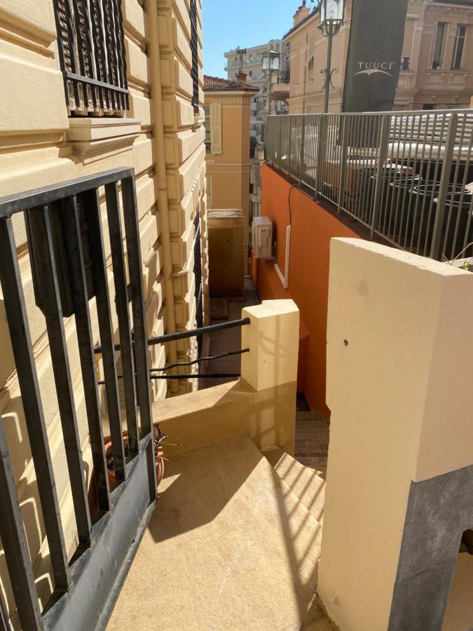 Central And Convenient Studio In Monaco Luaran gambar